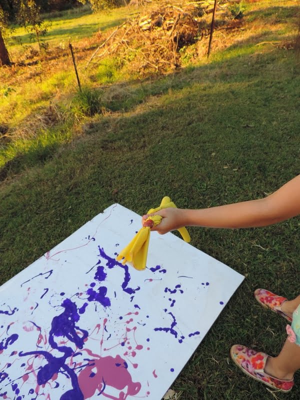 A simple, budget friendly sensory play activity that encourages toddlers and older children to get messy & paint using their whole body and the senses. Easy activity for home, early years teachers, homeschool, early childhood educators, family daycare and childcare centres!