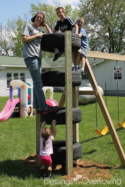 A huge collection of ideas and inspiration for reusing tyres in outdoor play creatively & safely. Save money on outdoor play equipment by upcycling! Project & safety tips included for early childhood educators and teachers.