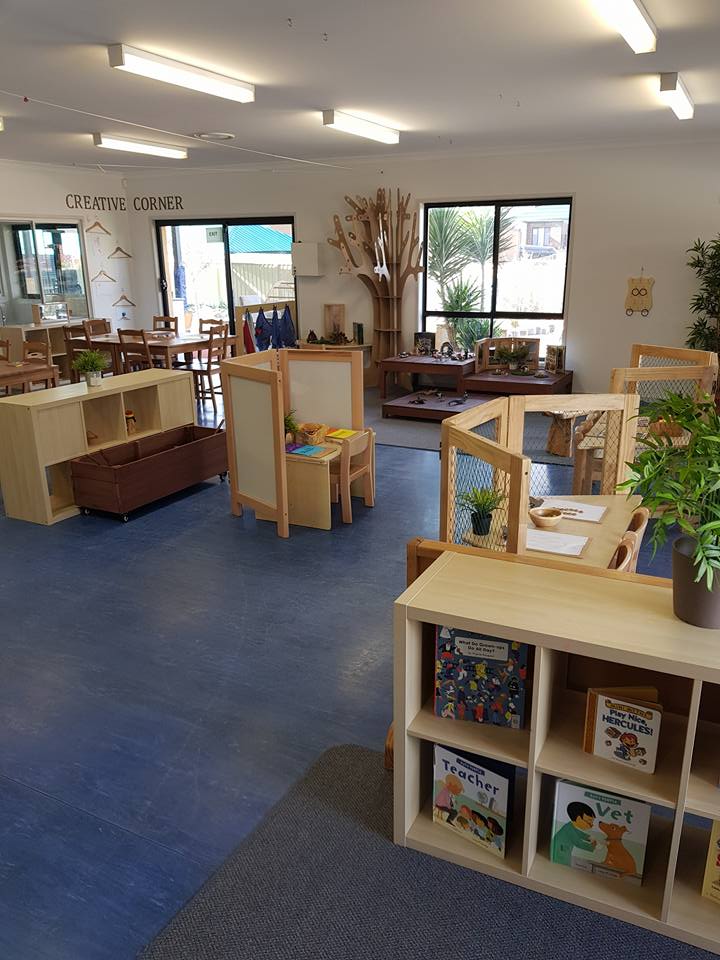 Ideas, tips and photo inspiration to help early childhood educators and families create engaging, welcoming and playful learning spaces for babies and toddlers - Download the factsheet here!