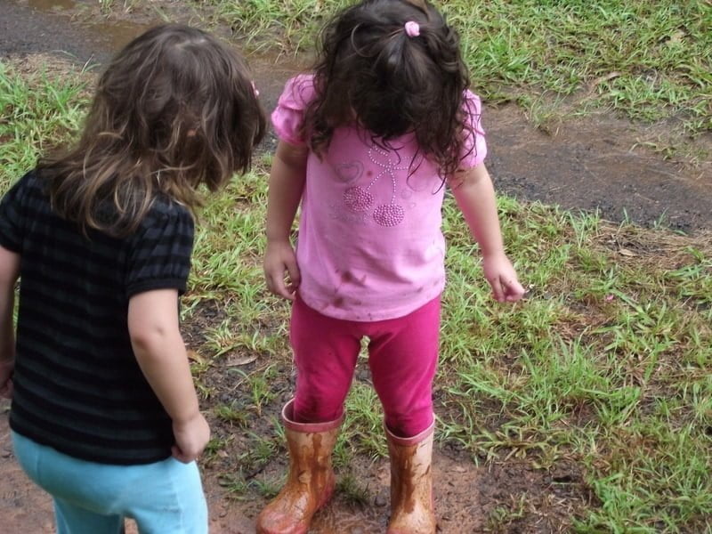 Don't let wet weather keep you cooped up indoors with the kids - try these 20 easy ideas for outdoor rainy day play instead! Free e-guide and A4 poster suitable for both parents and early childhood educators.