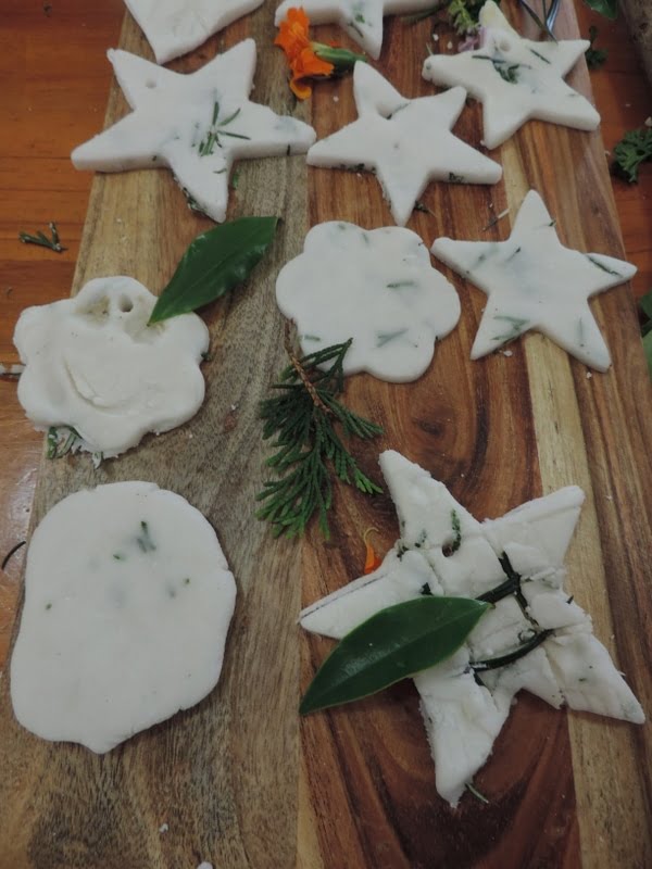 Use this easy 5 minute DIY clay dough recipe and incorporate natural materials to create unique clay nature ornaments for Christmas or whatever the imagination decides - lots of sensory and fine motor fun! Easy activity for early childhood educators and parents to try with all ages!