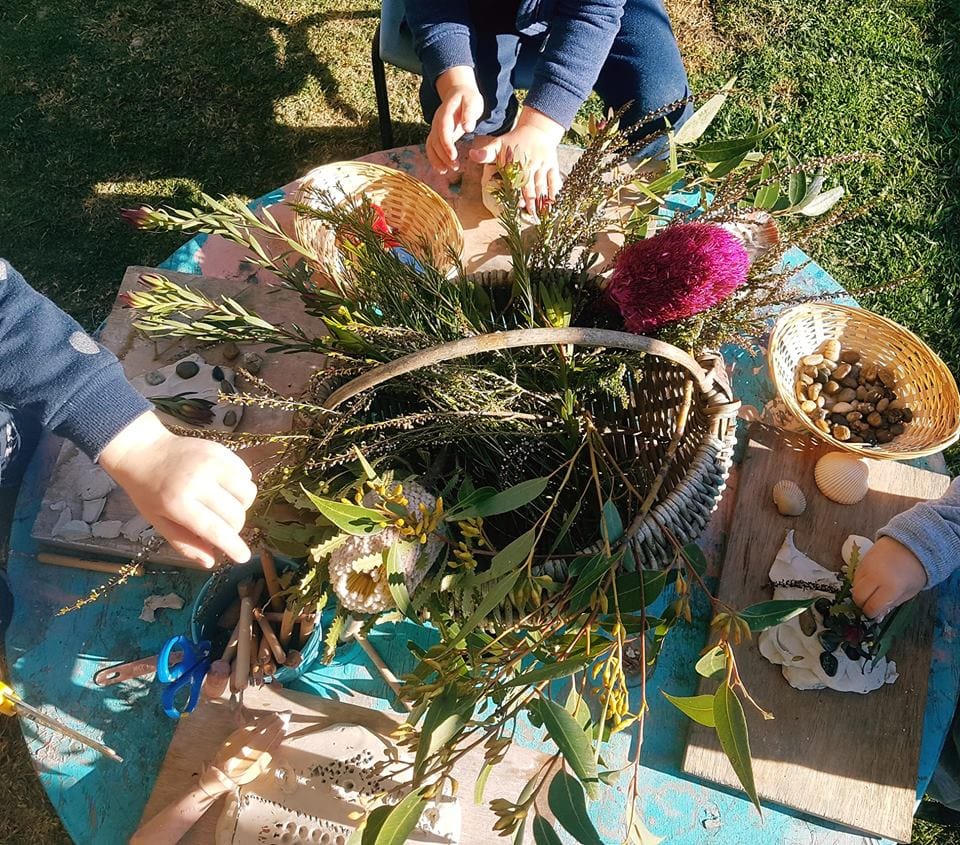 If you want to add more opportunities for nature play to your early learning environments, start with these simple ideas from educators!Parents, early childhood educators and teachers can browse through this huge collection of photo inspiration to encourage playful learning in early childhood environments. #teacherresources #natureplayideas #natureplayactivities #natureplayindoors  #preschool #natureplaybackyard #natureplaytoddlers