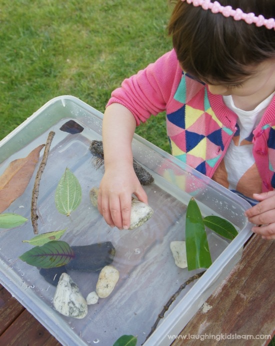 If you want to add more opportunities for nature play to your early learning environments, start with these simple ideas from educators!Parents, early childhood educators and teachers can browse through this huge collection of photo inspiration to encourage playful learning in early childhood environments. #teacherresources #natureplayideas #natureplayactivities #natureplayindoors  #preschool #natureplaybackyard #natureplaytoddlers