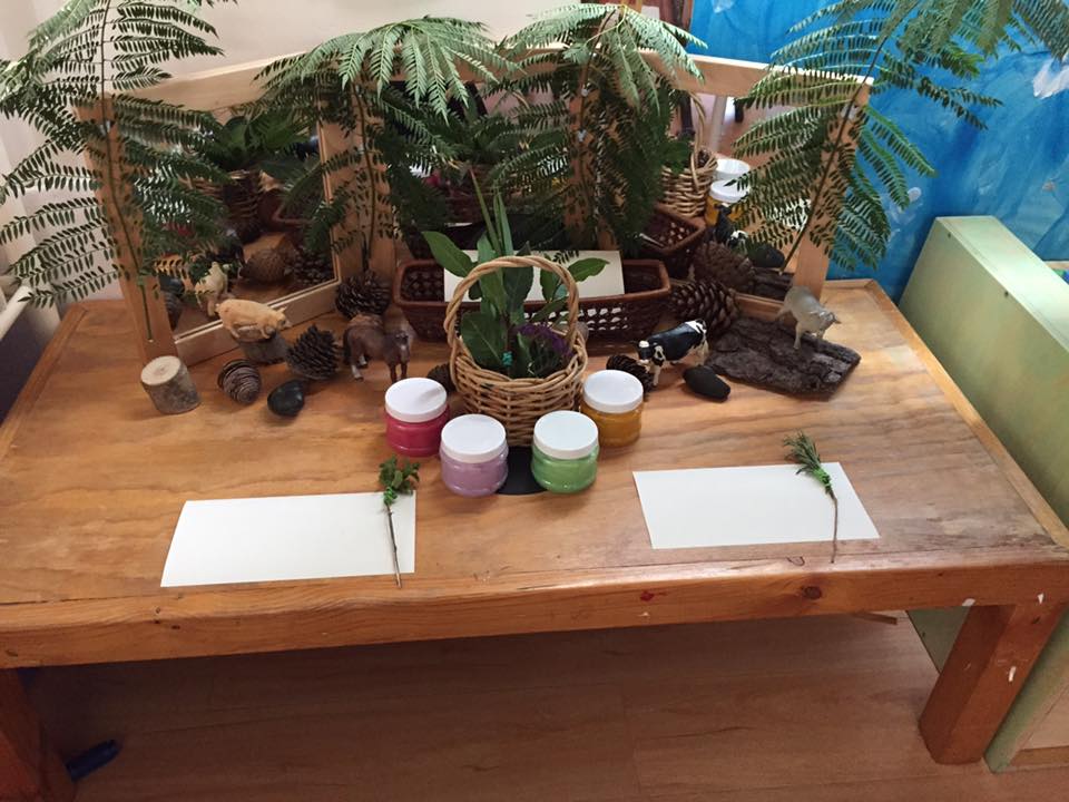 If you want to add more opportunities for nature play to your early learning environments, start with these simple ideas from educators!Parents, early childhood educators and teachers can browse through this huge collection of photo inspiration to encourage playful learning in early childhood environments. #teacherresources #natureplayideas #natureplayactivities #natureplayindoors #preschool #natureplaybackyard #natureplaytoddlers