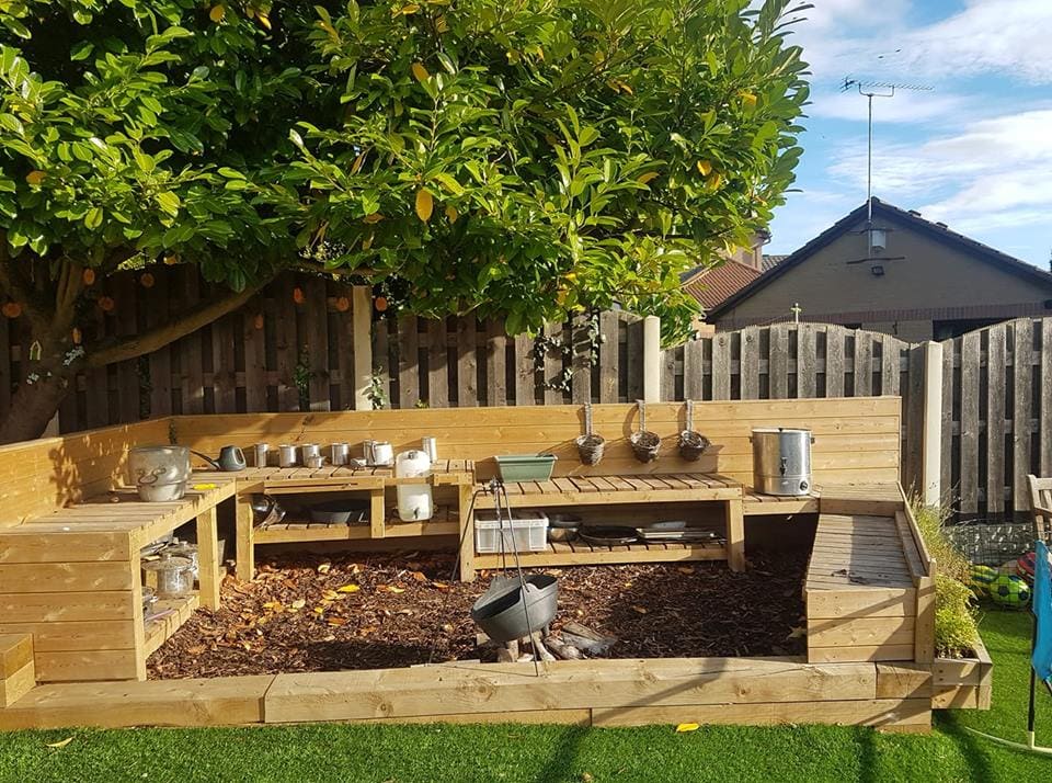 Add interest to the children's outdoor play areas with this inspiring educator compilation of simple mud kitchen and digging play spaces for children by The Empowered Educator.