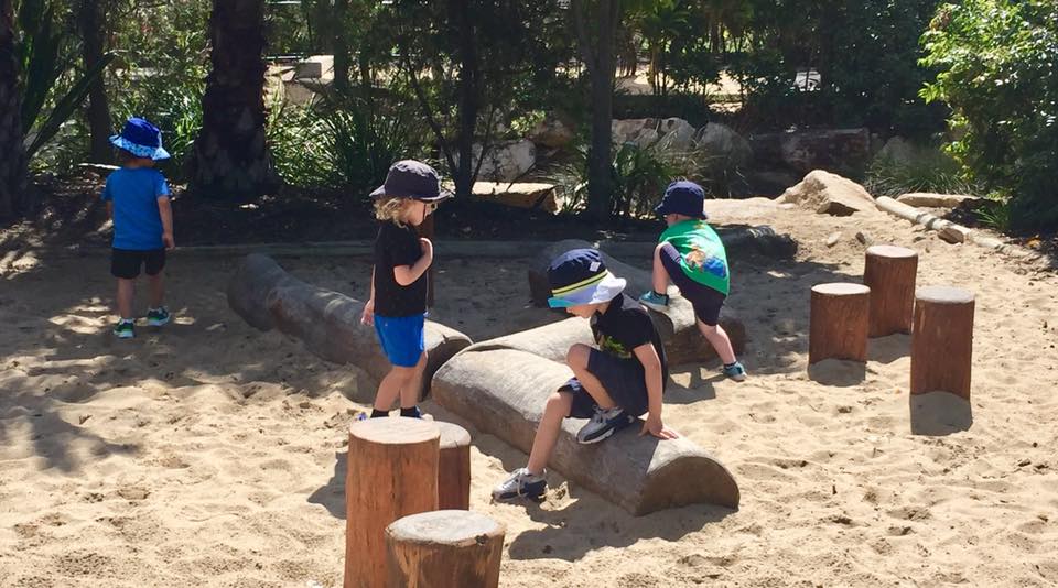 Simple Sand Mud Kitchen And Digging, Play Sand Fire Pit