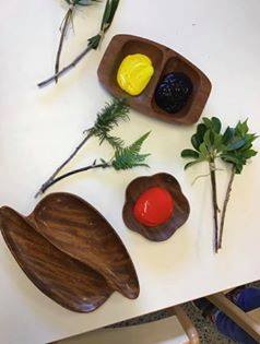 Be inspired to set up invitations to play and learn using simple materials from nature with this collection of photos and ideas from early years educators!