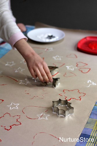 Use these quick, easy & playful ideas to make your own wrapping paper. Children will love sharing their creativity with family members!
